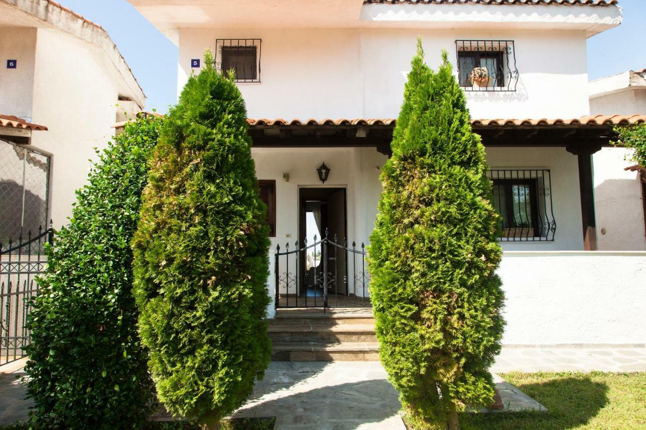 Elani Beautiful Villa ซีวิรี ภายนอก รูปภาพ
