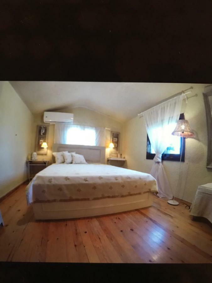 Elani Beautiful Villa ซีวิรี ภายนอก รูปภาพ